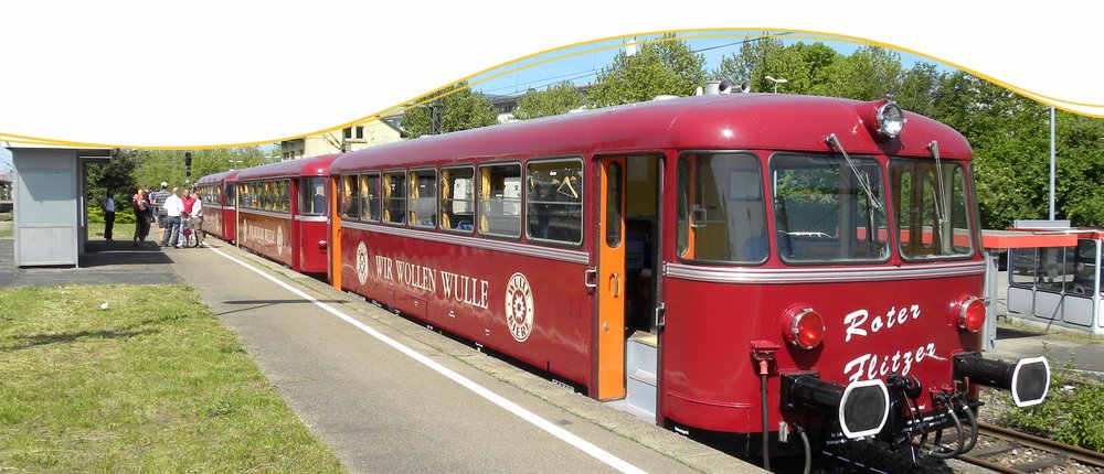 Zugreisen im Roten Flitzer Zugreisen im Roten Flitzer